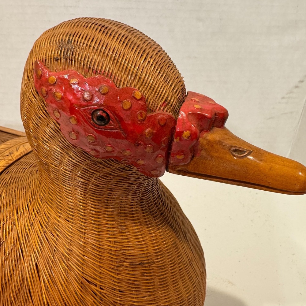 Mid Century SHANGHAI HANDICRAFTS WICKER & CARVED WOOD BASKETRY Basket BOX DUCK - Picture 3 of 16